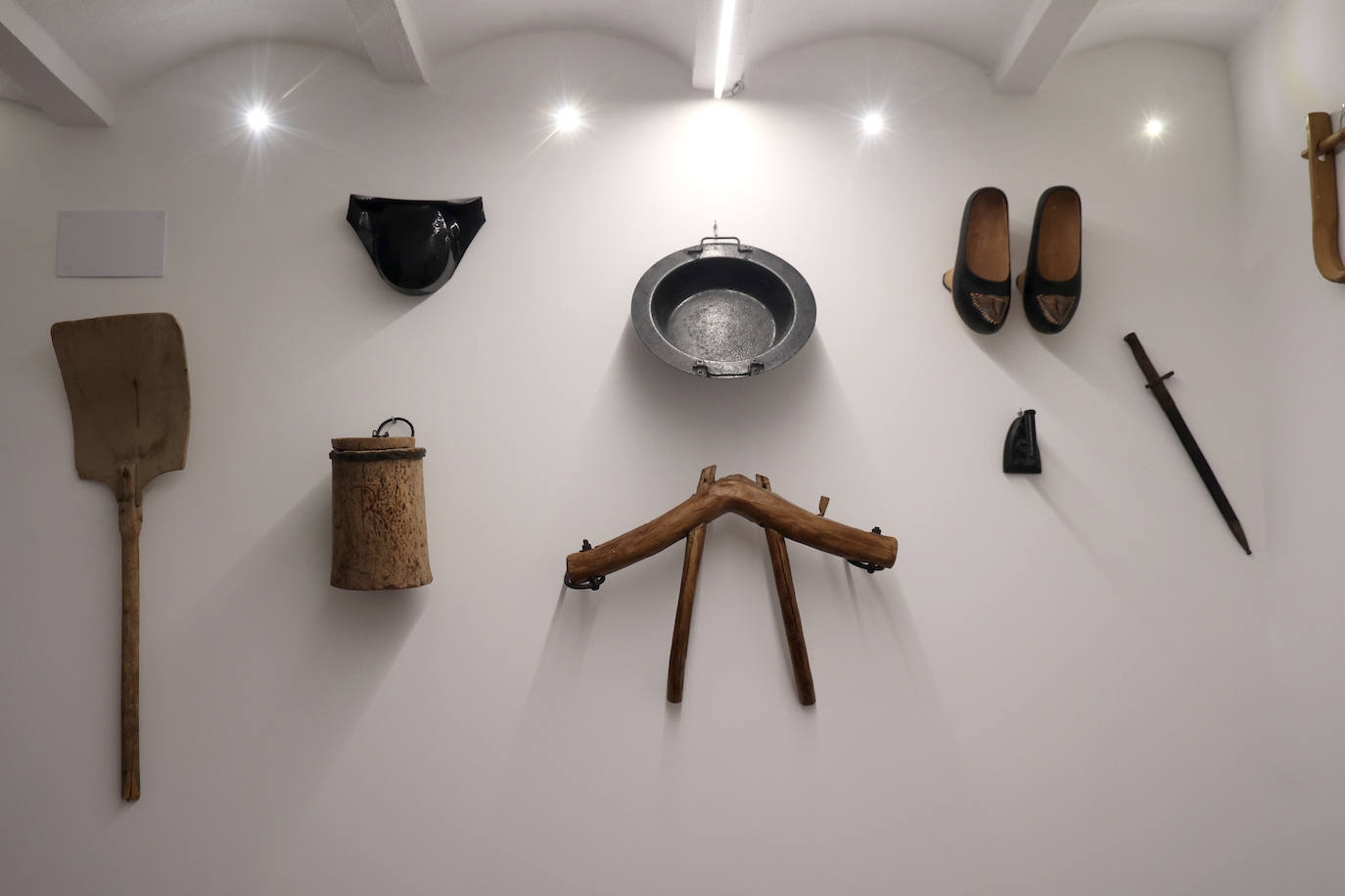 La reforma de la Taberna Góngora, en imágenes