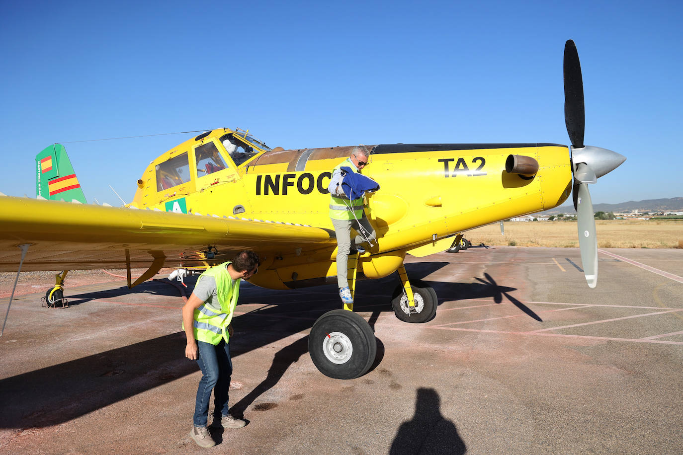 En imágenes, los efectivos del Infoca que sofocaron el incendio más devastador del verano en Córdoba