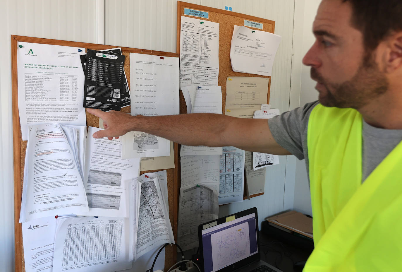 En imágenes, los efectivos del Infoca que sofocaron el incendio más devastador del verano en Córdoba