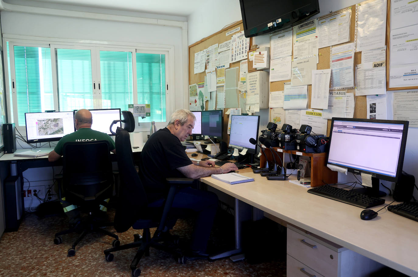 En imágenes, los efectivos del Infoca que sofocaron el incendio más devastador del verano en Córdoba