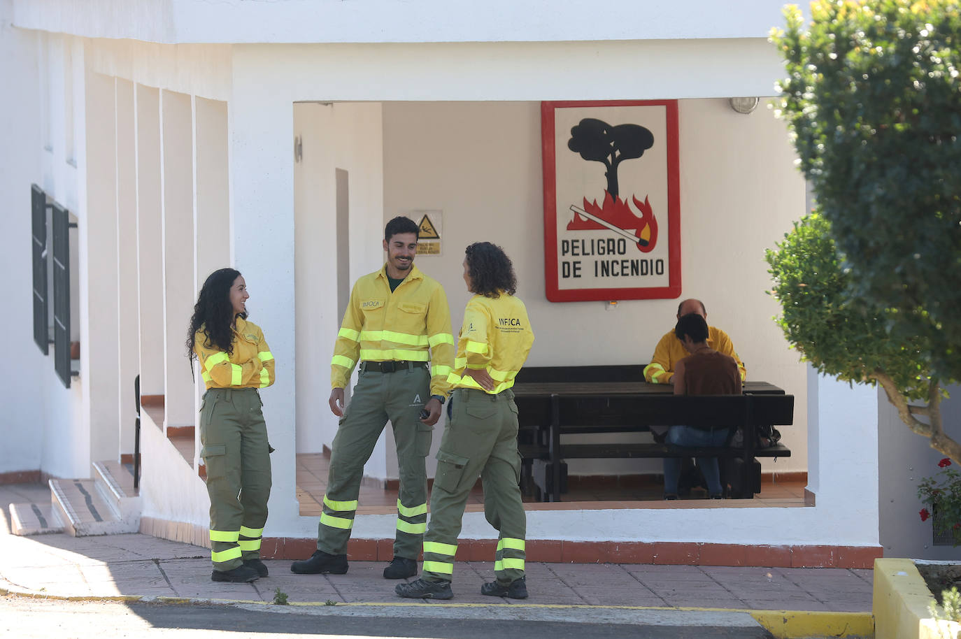En imágenes, los efectivos del Infoca que sofocaron el incendio más devastador del verano en Córdoba