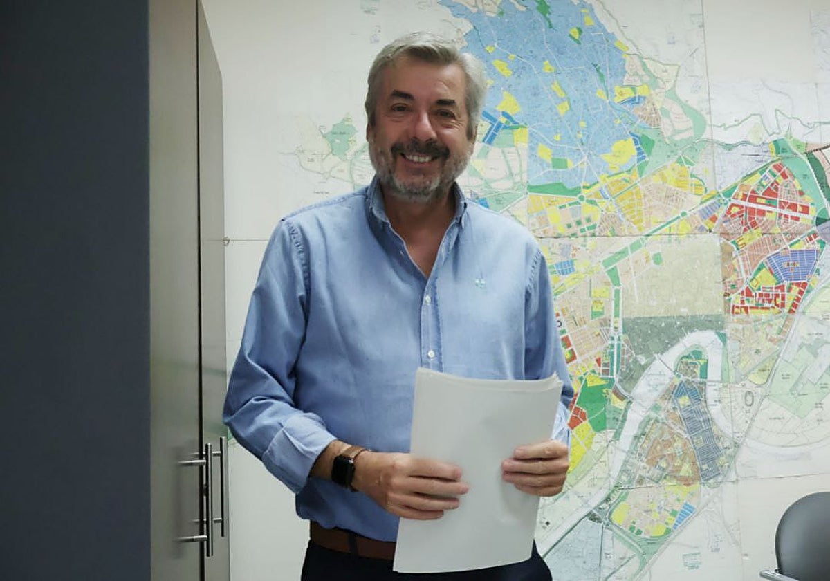 El presidente de la Gerencia de Urbanismo, Miguel Ángel Torrico, este viernes