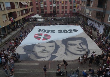 Txiki y Otaegi: los 'mártires' etarras con los que el núcleo duro de Bildu busca legitimar la banda terrorista