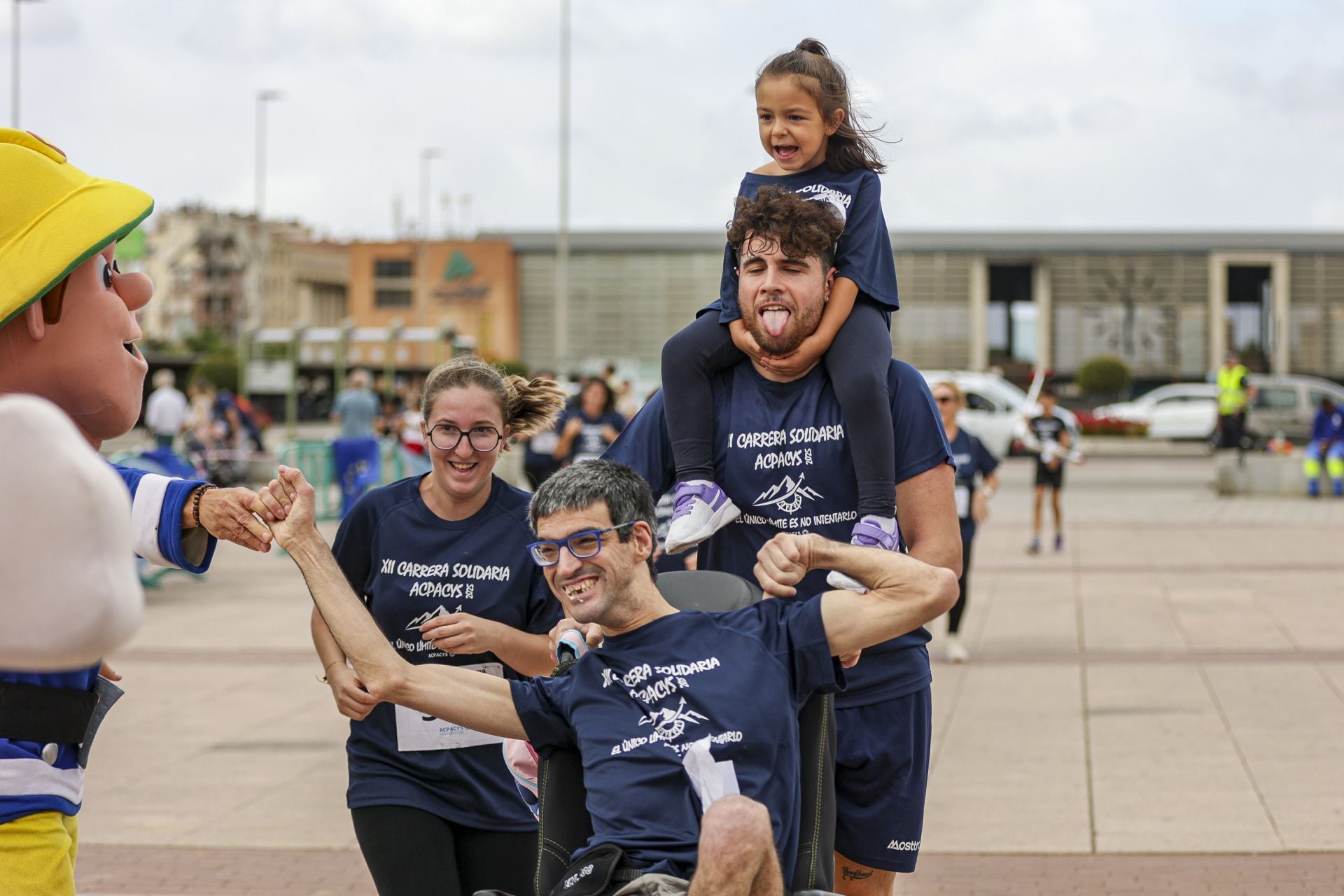 La solidaria carrera de la Asociación Cordobesa de Parálisis Cerebral, en imágenes