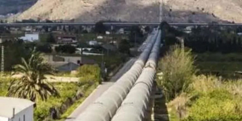 La Junta exige al Gobierno aplicar ya las nuevas reglas del trasvase Tajo-Segura y advierte de acudir a los tribunales