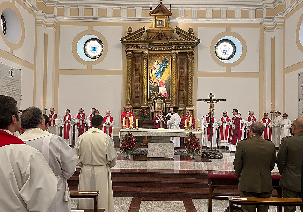 Celebración de la eucaristía este lunes en el Seminario Mayor San Indefonso