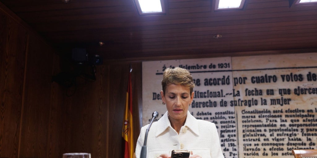 María Chivite asegura que nunca habló con Santos Cerdán sobre adjudicación de obra pública
