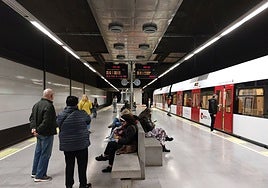 La lluvia obliga a Metrovalencia a modificar su servicio en todas las líneas