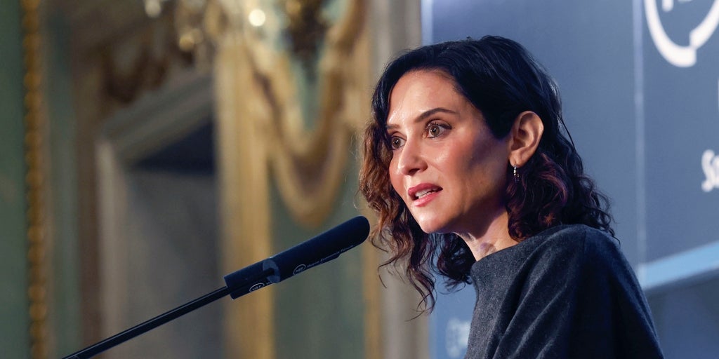 Ayuso exhibe la fuerza de Madrid, que representa ya el 19,8% de la economía nacional