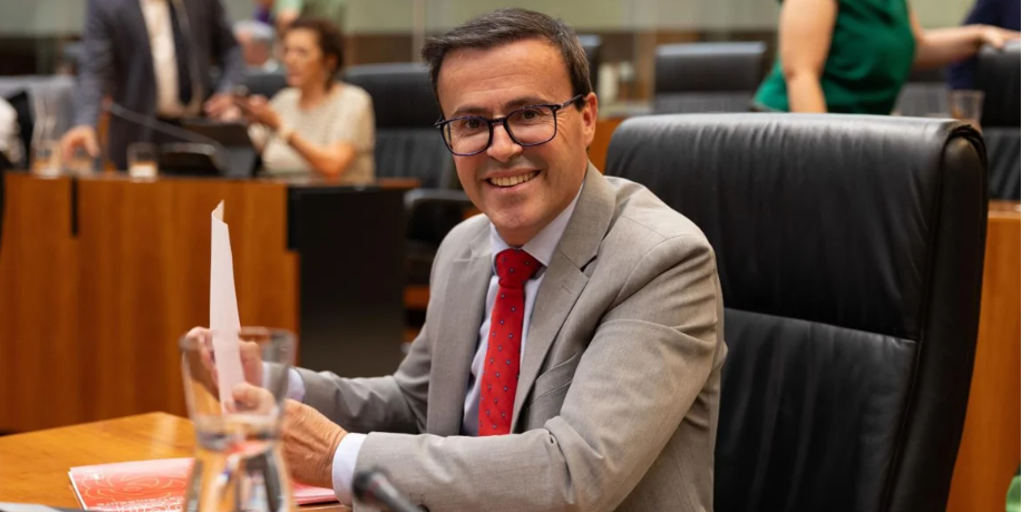 Un adelanto electoral en Extremadura coincidiría con Gallardo en el banquillo de los acusados