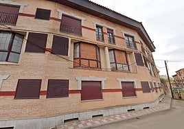 Vecinos de Gerindote recogen firmas para que unas viviendas sean para jóvenes y «no para alquiler social asequible»