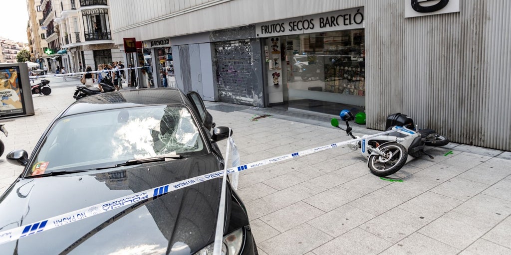 Alerta en Madrid por los peatones insumisos y 'tecnológicos': más de 3 atropellos al día