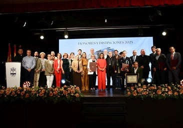 Orgullo y emoción en Olías del Rey (Toledo) al reconocer a quienes «encarnan el alma de la Villa»