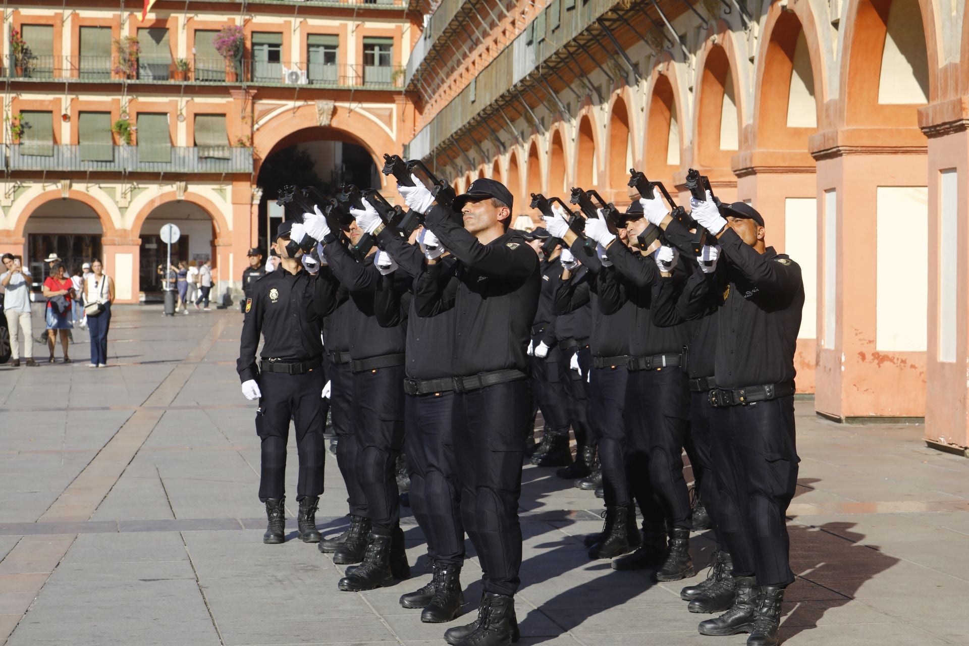 El acto de la Policía Nacional en el Día de los Ángeles Custodios, en imágenes