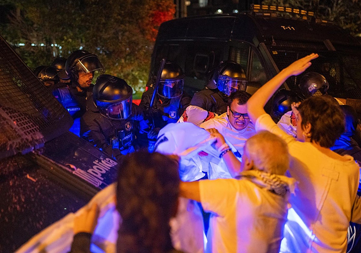Un momento de la protesta de anoche