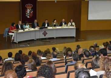 Castilla-La Mancha invertirá 657.000 € en la formación del profesorado de FP que beneficiará a 6.400 docentes