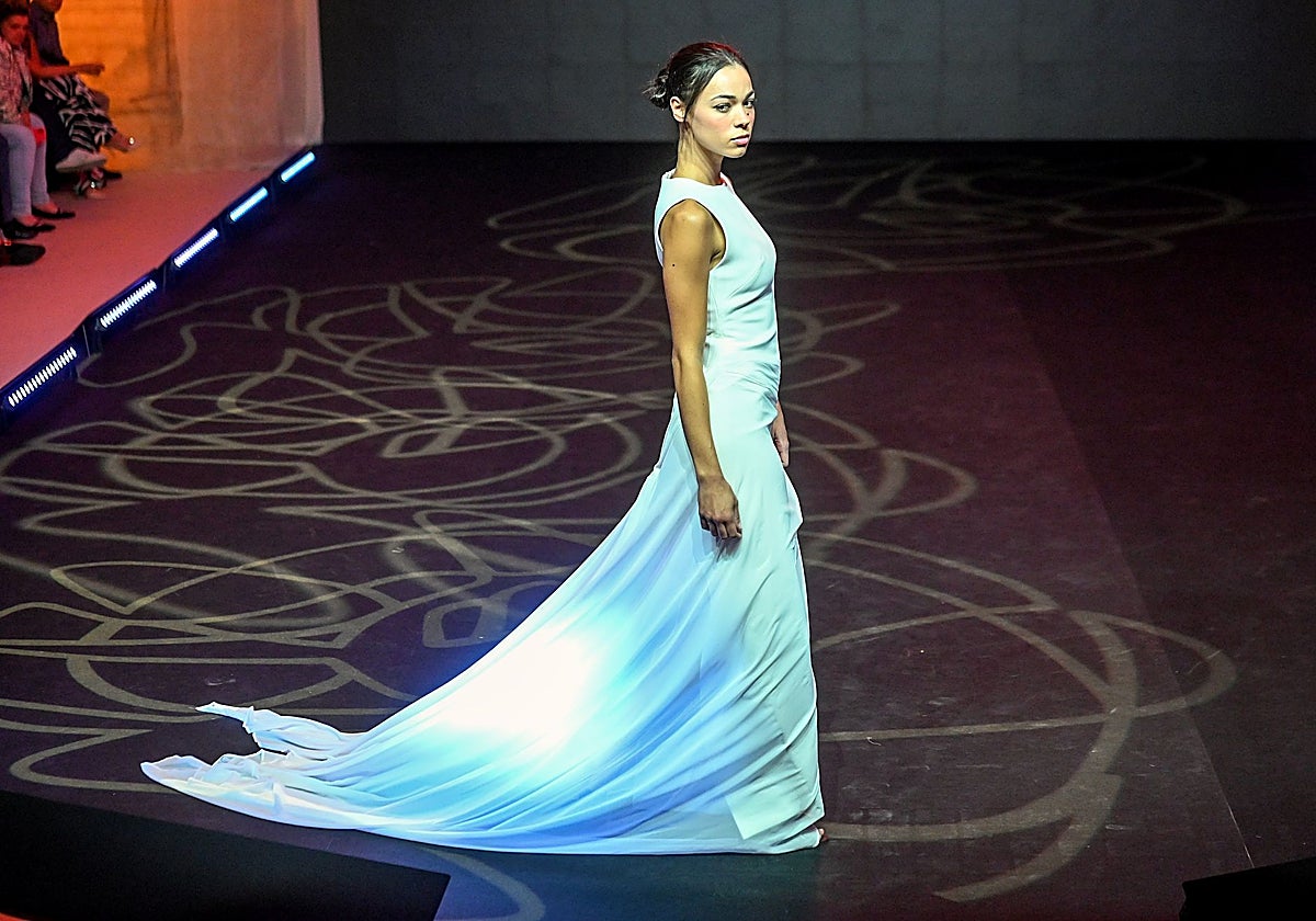 Diseño de Baro Lucas, premio a la mejor colección de la pasada Mercedes-Benz Fashion Week, en pasarela de Castilla y León