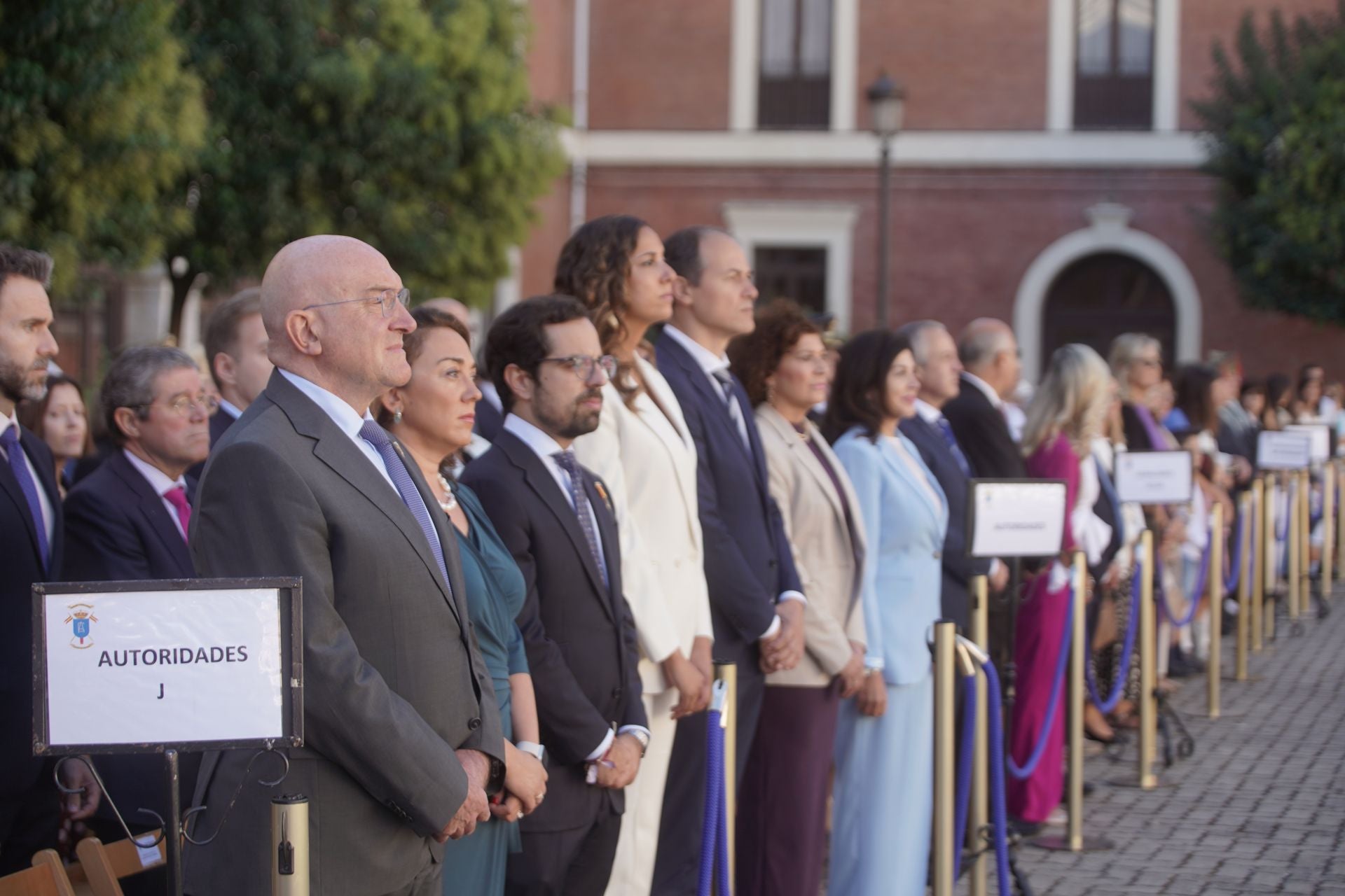 Las imágenes de la jura de bandera civil por los 175 años de la Academia de Caballería de Valladolid
