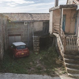 Un asesino en serie en la aldea: «No sale de casa; el temor está»