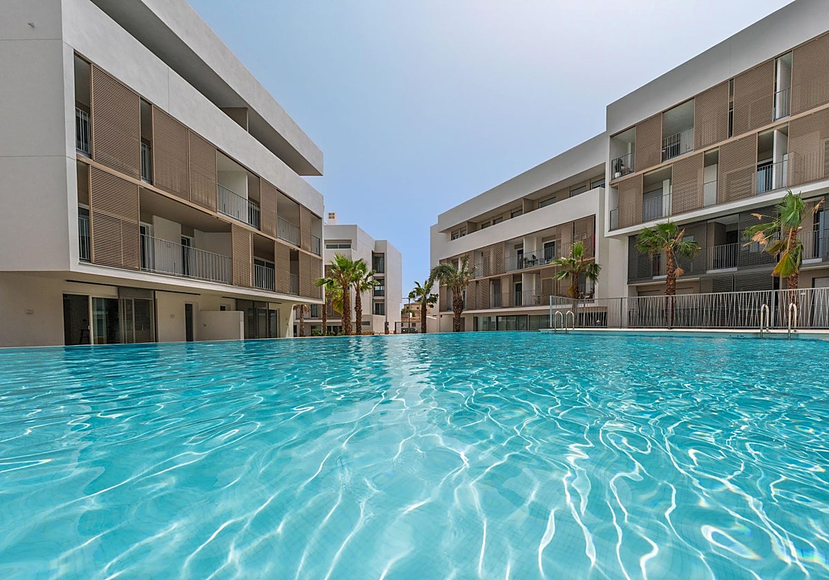 Piscina de la promoción Unic II en Jávea