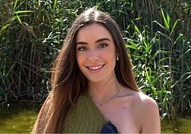 La familia de Ángela Agudo, la española que quedó en coma en Tailandia, actualiza su estado de salud: «Nos sonríe»