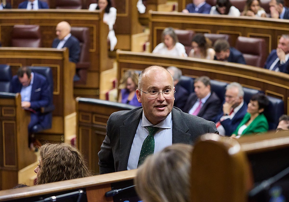 El secretario general del PP, Miguel Tellado