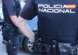 Detenido por robar el bolso a una anciana y arrastrarla por el suelo en Santa Cruz de Tenerife