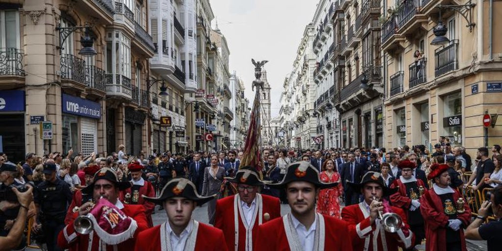 Qué hacer en Valencia el jueves 9 de octubre, festivo: procesión, mascletá, centros comerciales y mercadillos