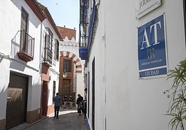 Los viajeros alojados en apartamentos turísticos en Córdoba se multiplican por cuatro en la última década