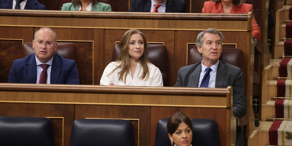 La ausencia de un diputado del PP asegura la ley de movilidad que amenazaba Podemos