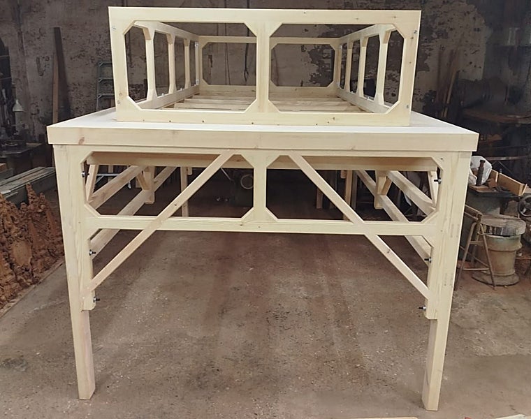 Vista frontal del paso de la Confianza