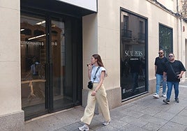 El comercio del Centro de Córdoba sigue en ebullición: Scalpers abre en el viejo Zara Home y... ¿Decathlon al edificio que dejó Bershka?