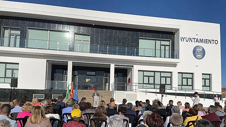 Tres años y medio de cárcel por atropellar «con intención de matar» al novio de una edil de Granada