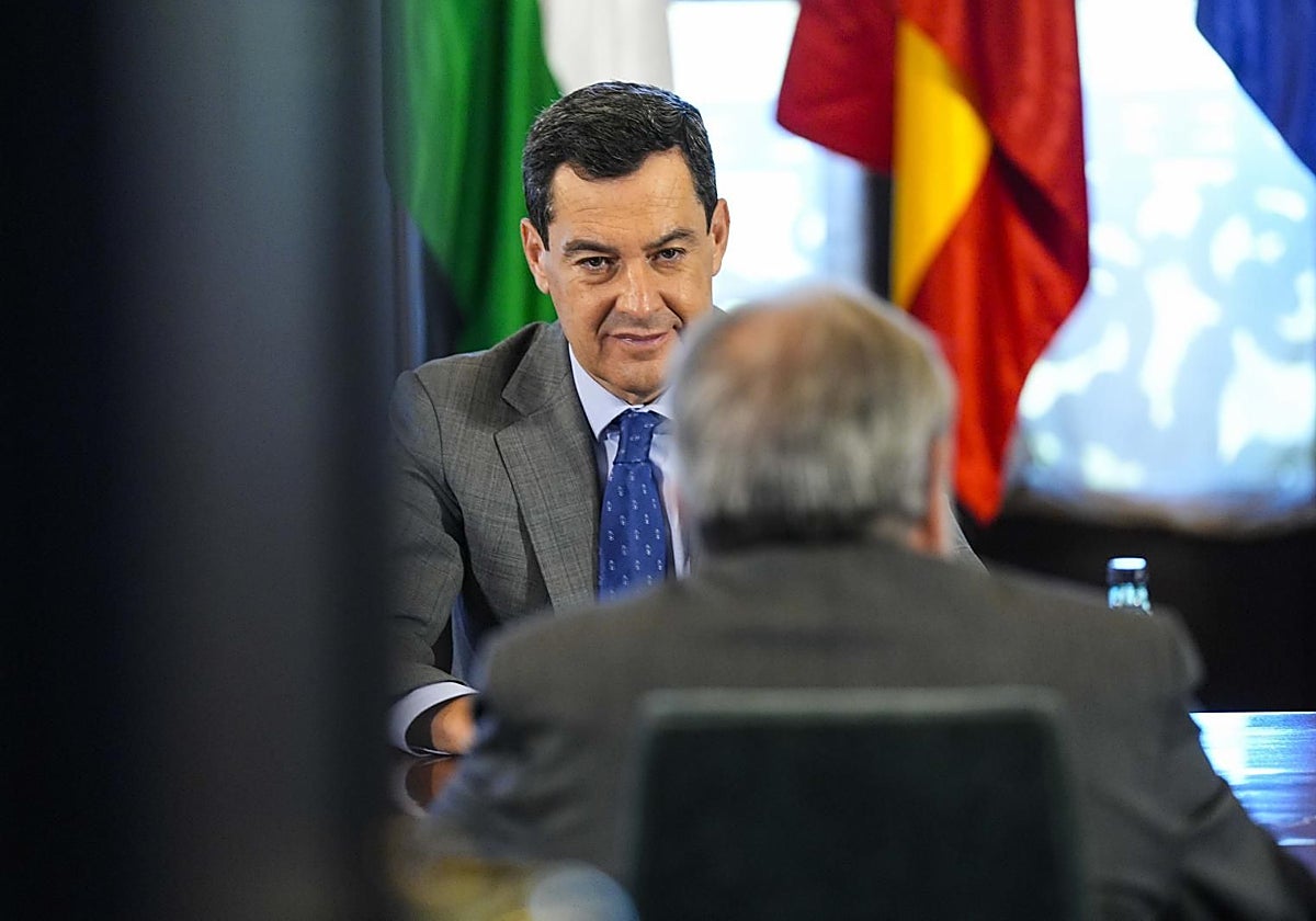 Moreno, durante una de las reuniones de este viernes con los sectores afectados