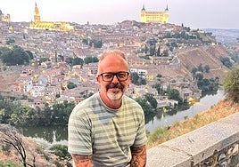 Karlos Ximénez, tras su viaje sanador del Camino de Santiago: «Mi mochila estaba llena de miedos y ahora lo está de aprendizajes»