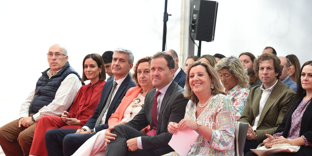 Farcama, en el Paseo de Recaredo de Toledo, supera el ecuador con éxito de público y ventas