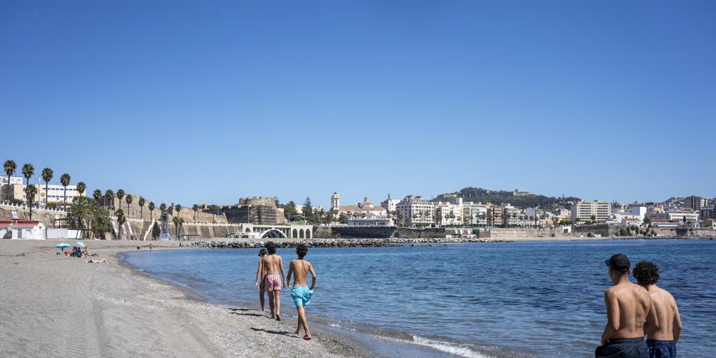 La Guardia Civil halla el cadáver de un joven argelino en aguas de Ceuta y ya son 36 cuerpos de inmigrantes en lo que va de año