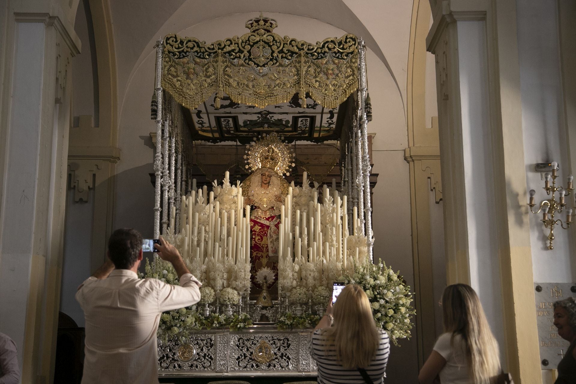 Los preparativos del Vía Crucis Magno de Córdoba, en imágenes