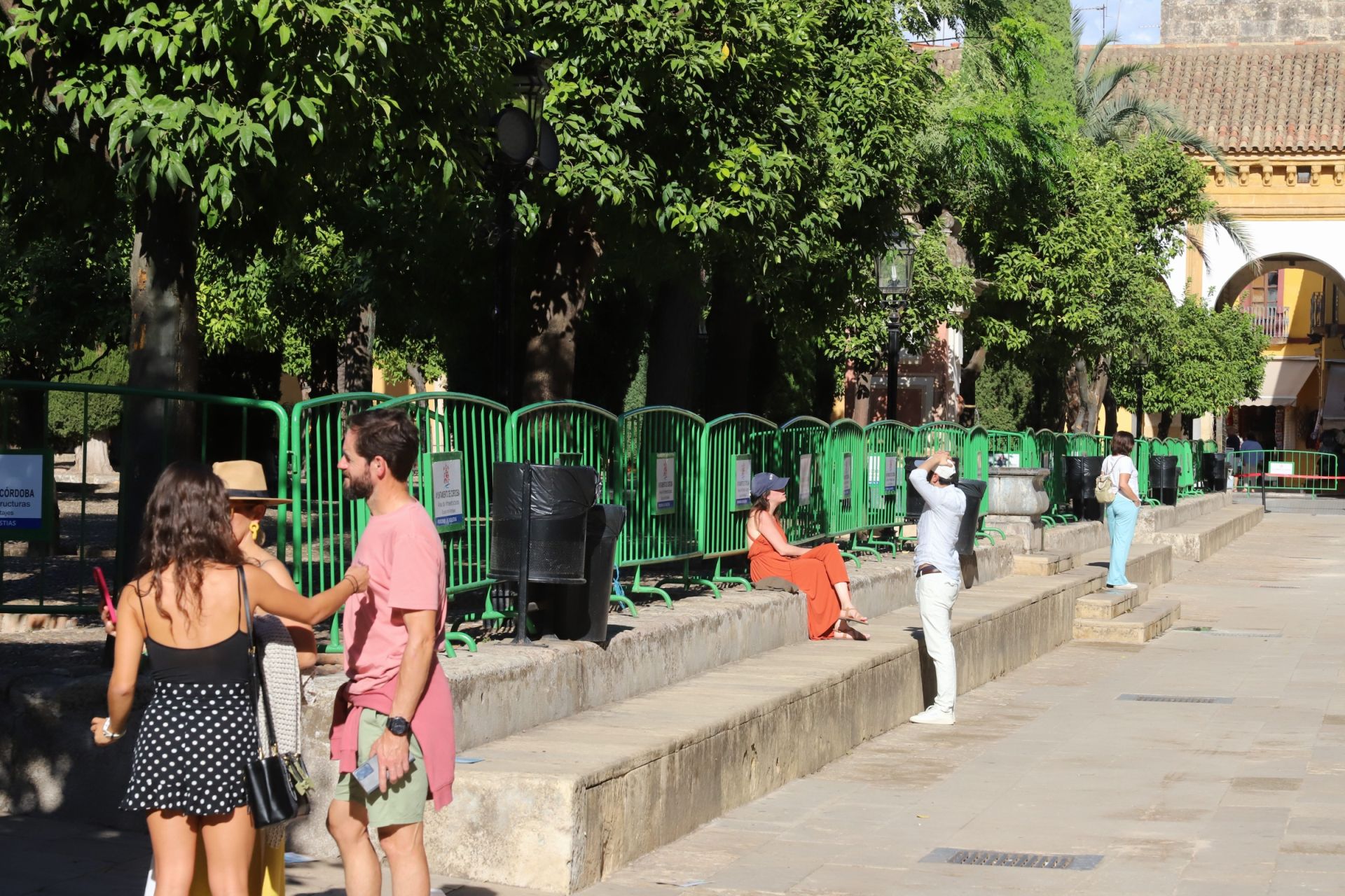 Los preparativos del Vía Crucis Magno de Córdoba, en imágenes