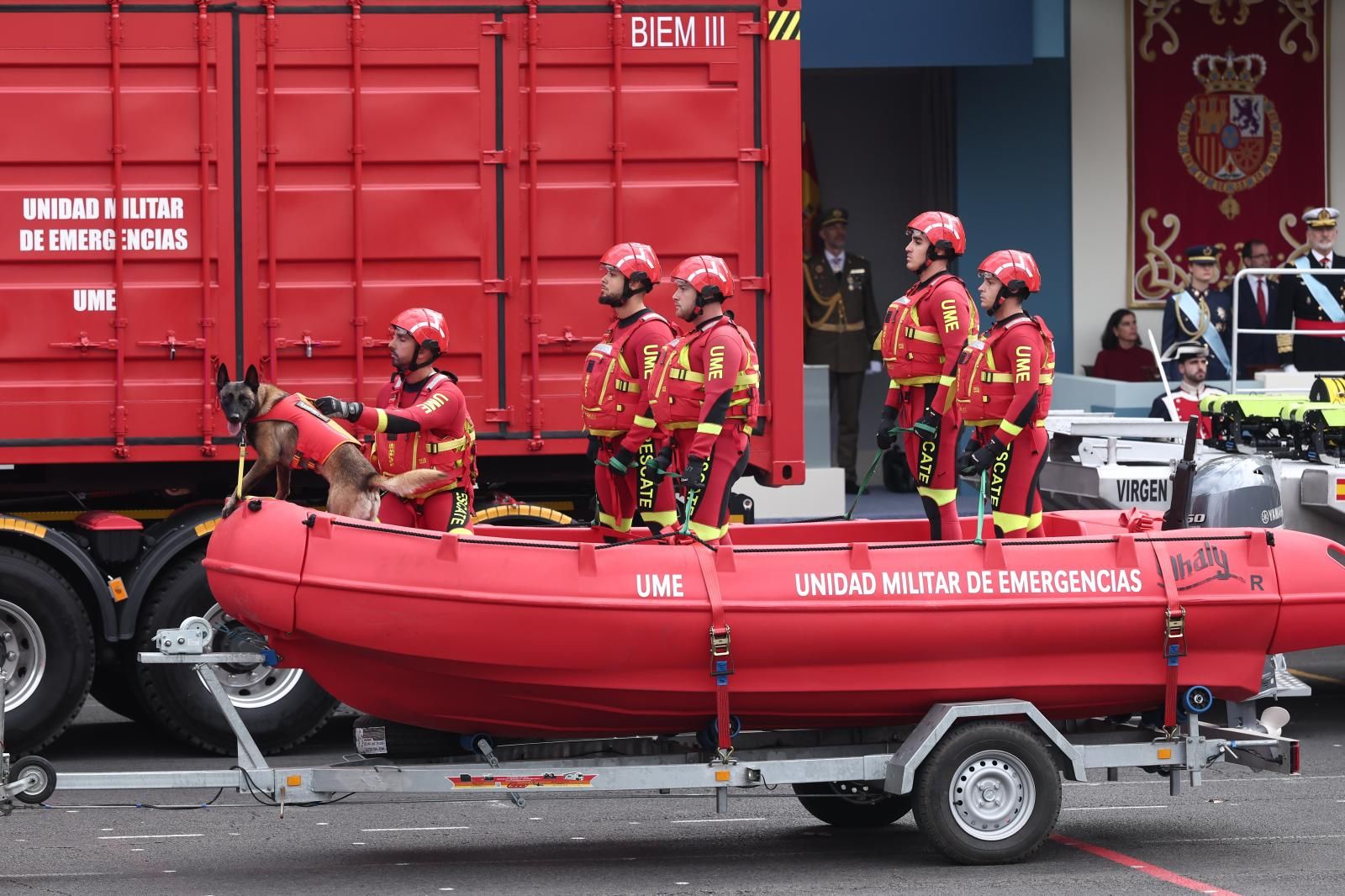 Los efectivos de la Unidad Militar de Emergencias (UME), han sido de los  más aclamados