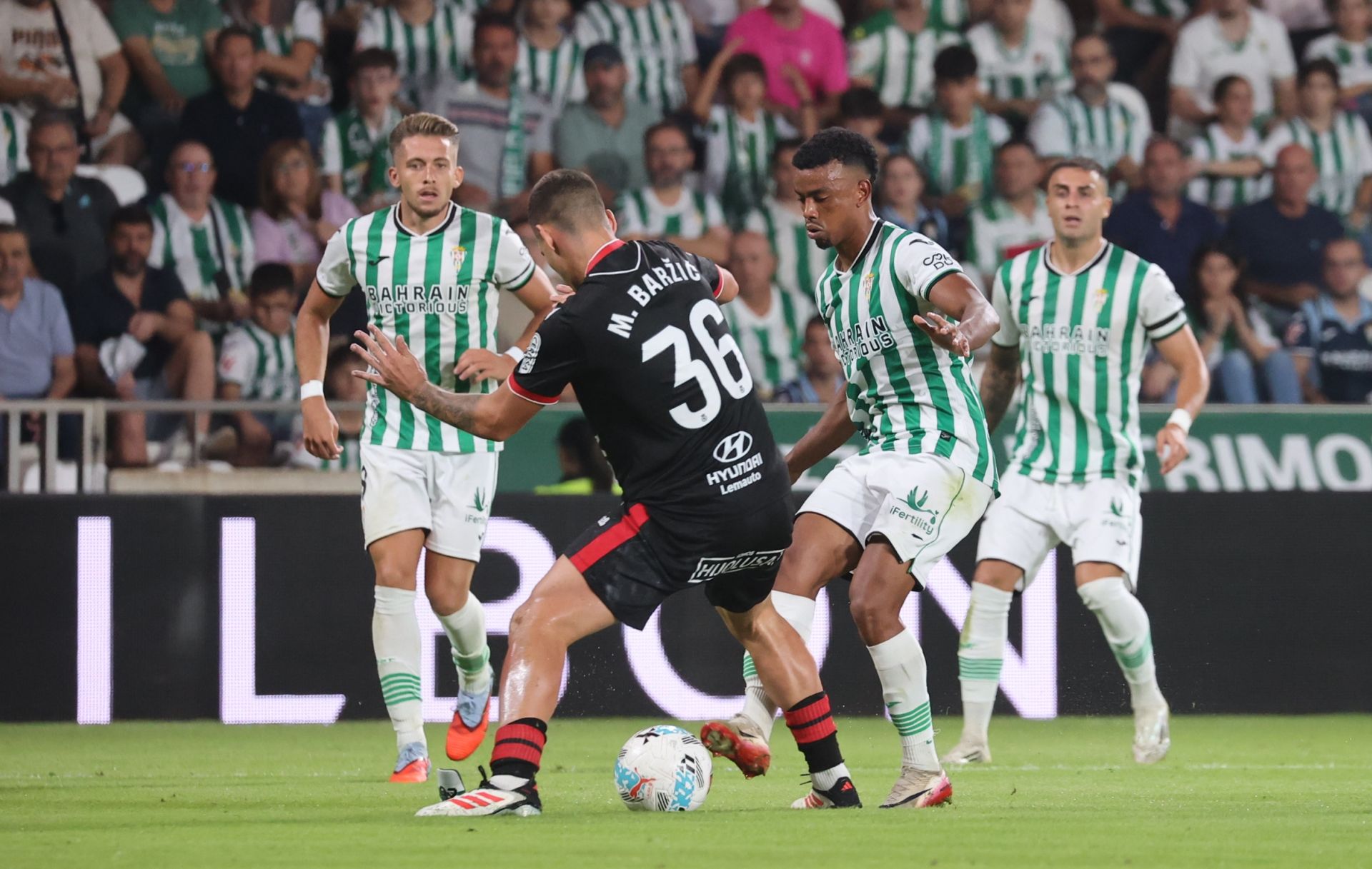 El Córdoba CF-Cultural Leonesa, en imágenes