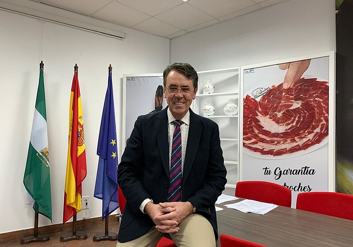 El presidente de la D.O. Los Pedroches Antonio Jesús Torralbo en la sede del sello de calidad cordobés