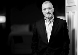 Arturo Pérez-Reverte compartirá un encuentro con jóvenes en el Festival CiBRA en Toledo