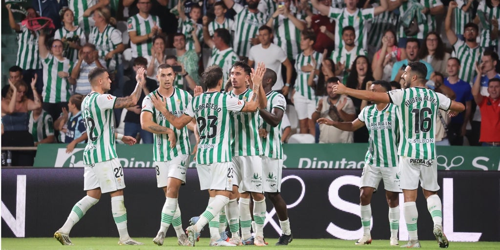 Aprobados y suspensos en el Córdoba CF tras el triunfo ante la Cultural Leonesa