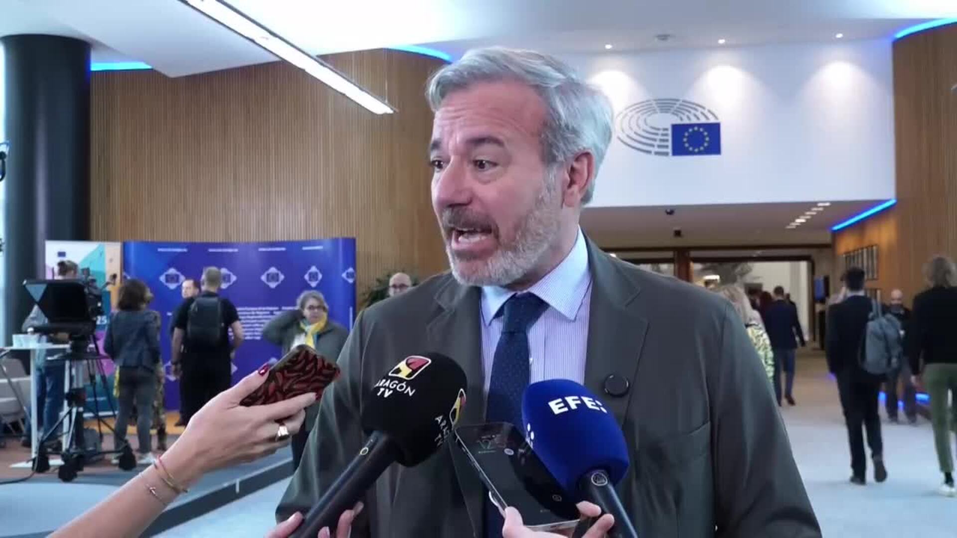 Azcón pide más inversión al Gobierno para atraer miles de millones en la economía digital