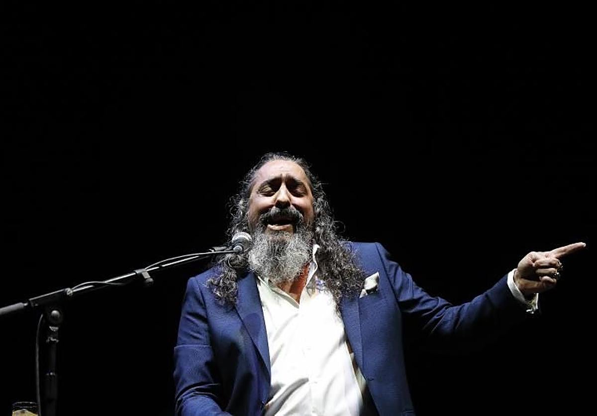 Diego el Cigala durante un concierto