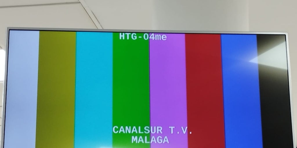Canal Sur Televisión interrumpe de golpe su programación al ponerse en huelga su plantilla en apoyo a Palestina
