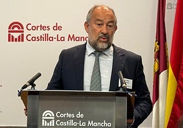 Garde respalda las nuevas medidas universitarias de Page: «Son vitales para el futuro de la UCLM»