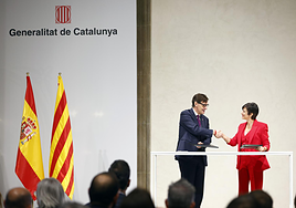 Gobierno y Generalitat firman el traspaso de la gestión de 13.000 viviendas y unos 300 solares de la Sareb