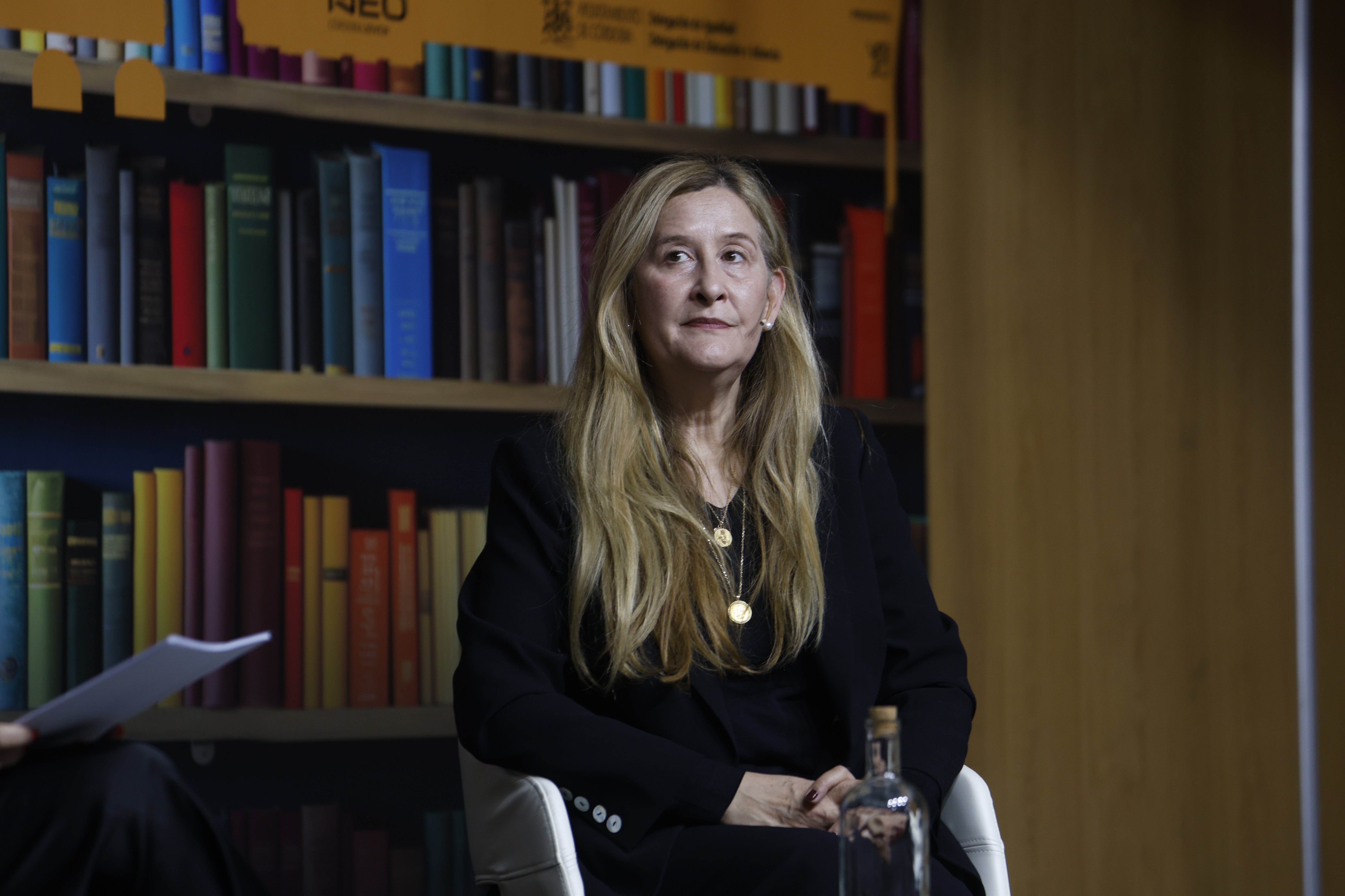 El estreno de la Feria del Libro de Córdoba con Luz Gabás, en imágenes